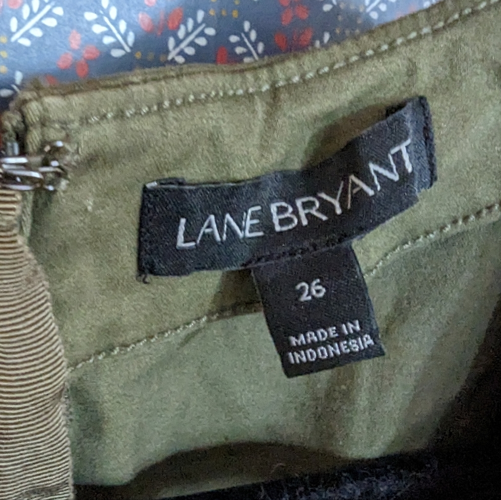Lane Bryant Ruffle Top - Picture 6 of 6